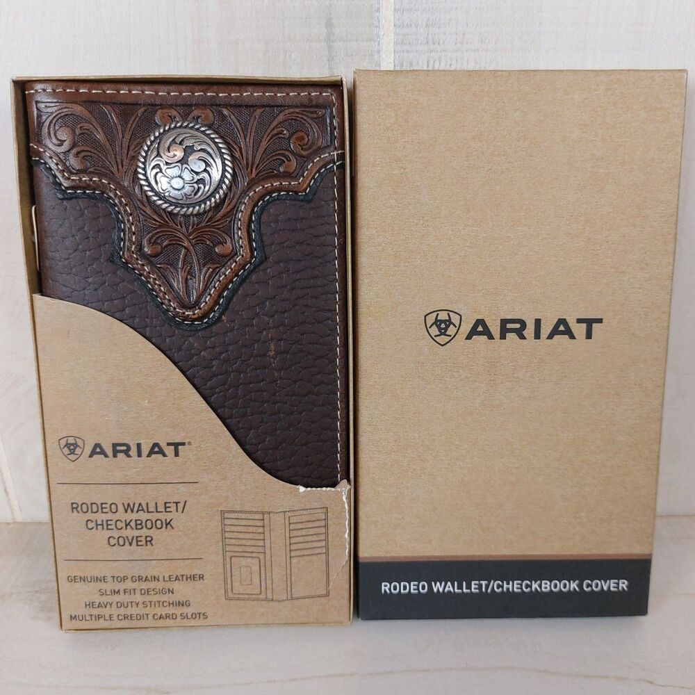 Ariat Circle Concho Chocolate Brown Leather Rodeo Wallet A3510202